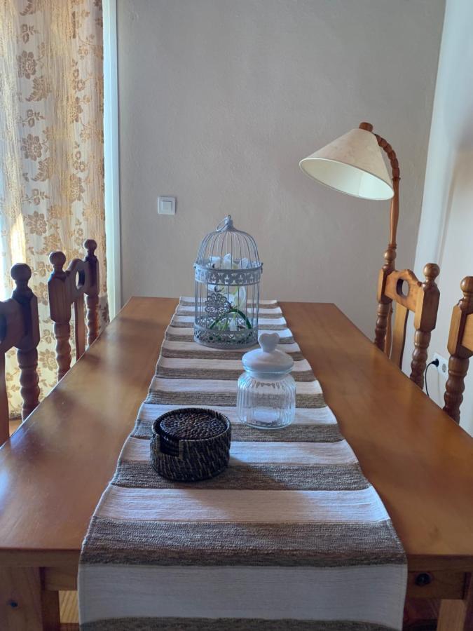 Buhardilla Rustica Mirando A Santa Catalina Apartment เฮเรส เด ลอส คาบาลเญรอส ภายนอก รูปภาพ